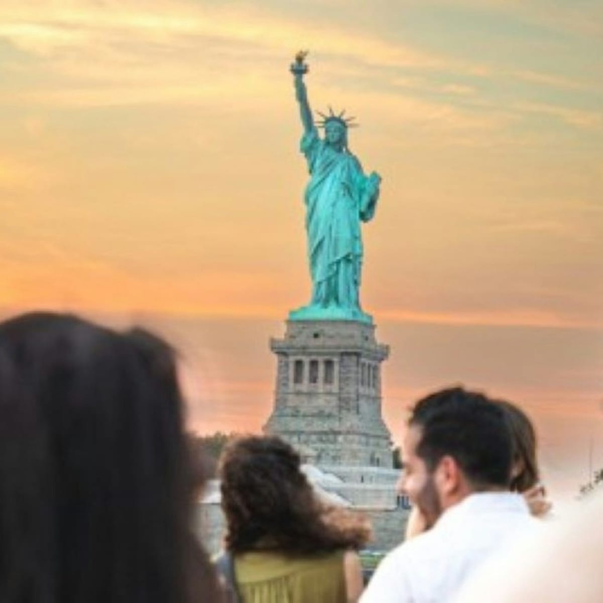 new-york-city-statue-of-liberty-sunset-cruise_1